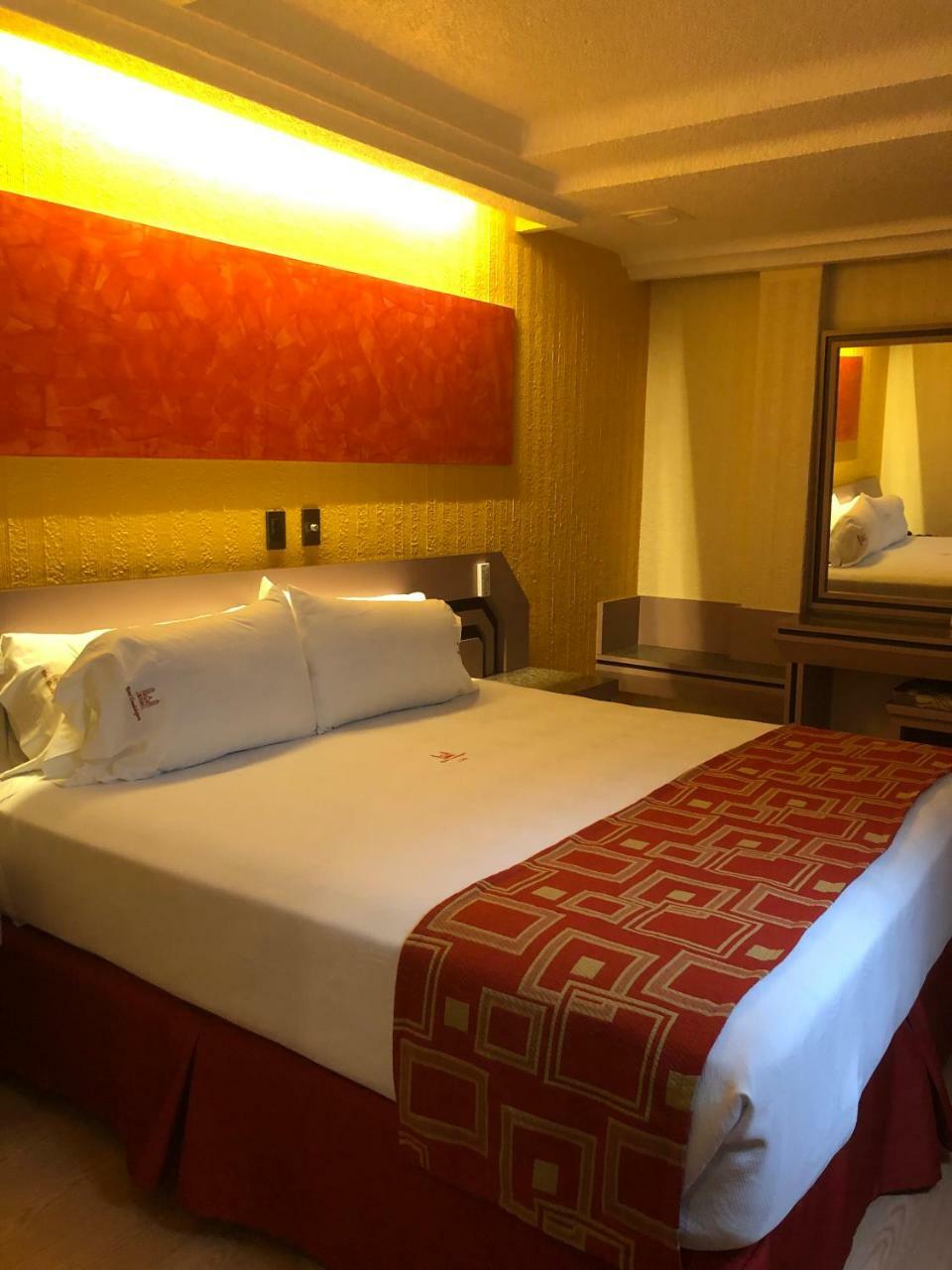 Hotel Guadalajara Mexico City Ngoại thất bức ảnh